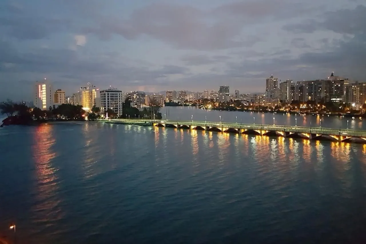 Condado Lagoon Villa Apt 3*, San Juan